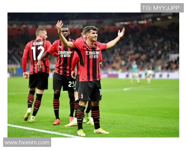 AC米兰对阵劲敌的精彩较量展现了球队的努力与拼搏精神