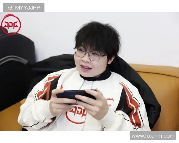 聚焦英雄联盟：探讨JDG战队在比赛中的耐力与韧性表现